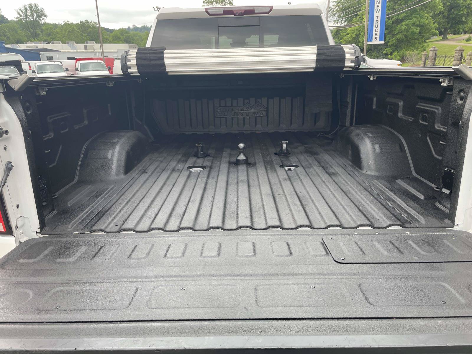 Certified 2024 Chevrolet Silverado 3500 High Country w/ High Country Premium Package AWD/4WD image 19