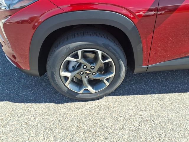 New 2026 Chevrolet Trax LT w/ Driver Confidence Package image 9