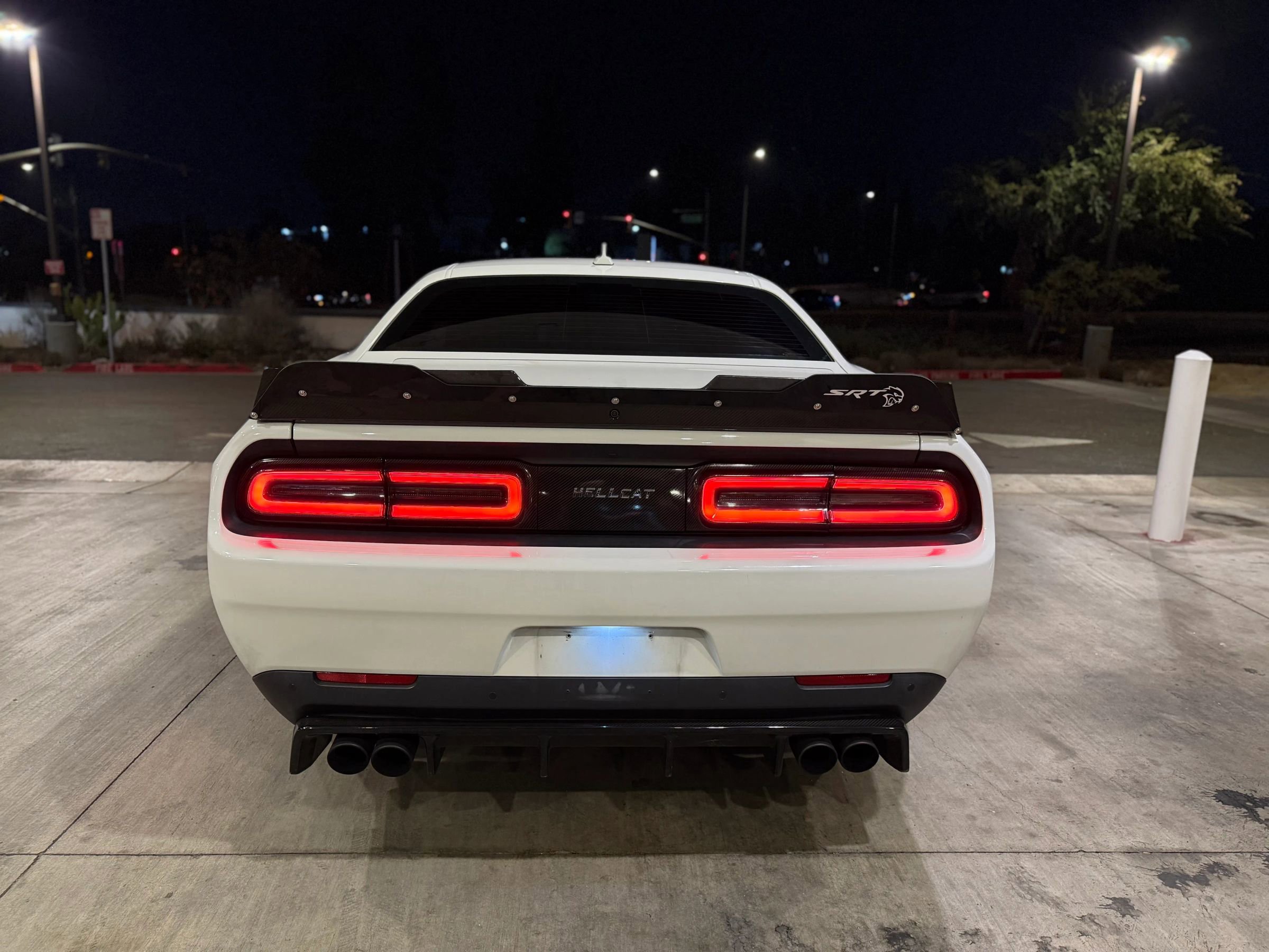 Used 2019 Dodge Challenger SRT Hellcat w/ Widebody Package image 8