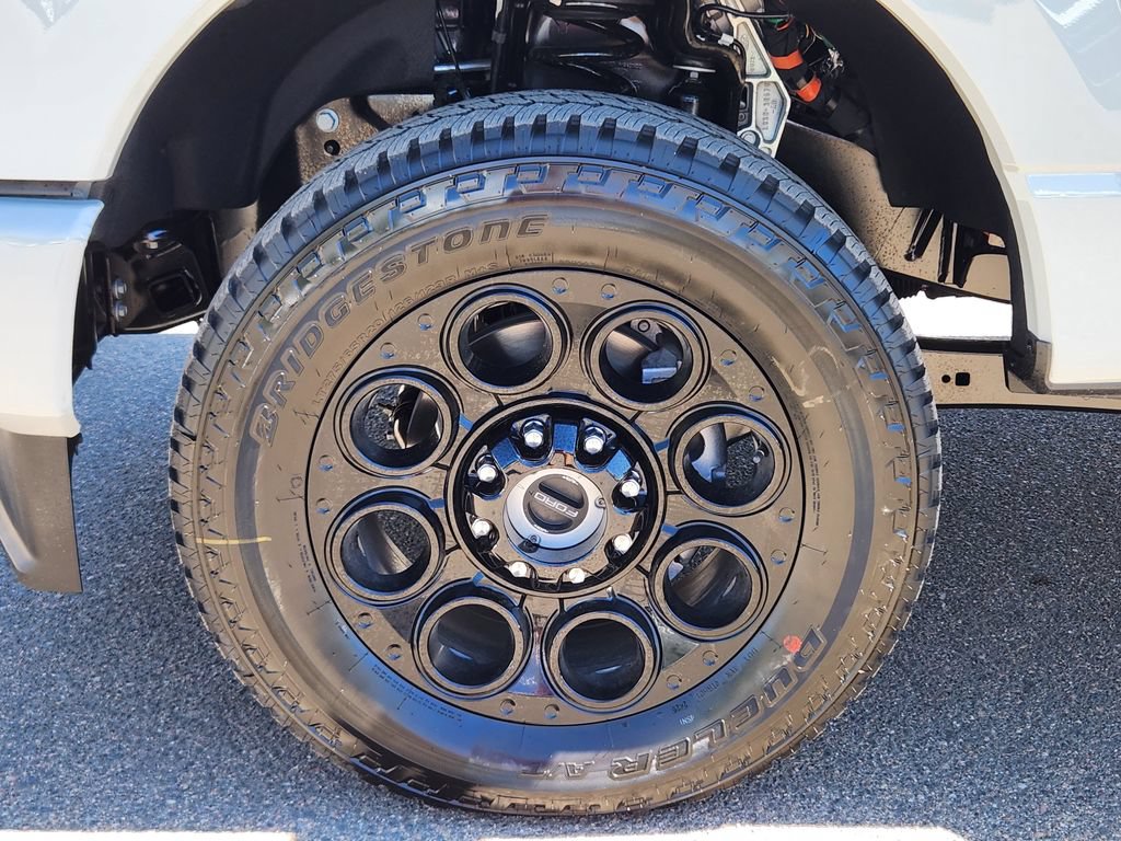 New 2026 Ford F350 Lariat w/ Black Appearance Package AWD/4WD image 9