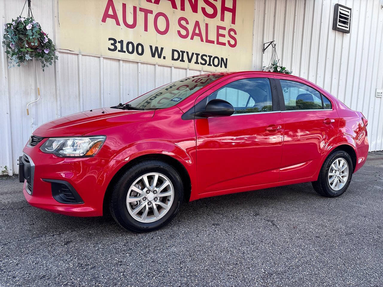 Used 2017 Chevrolet Sonic LT FWD image 5