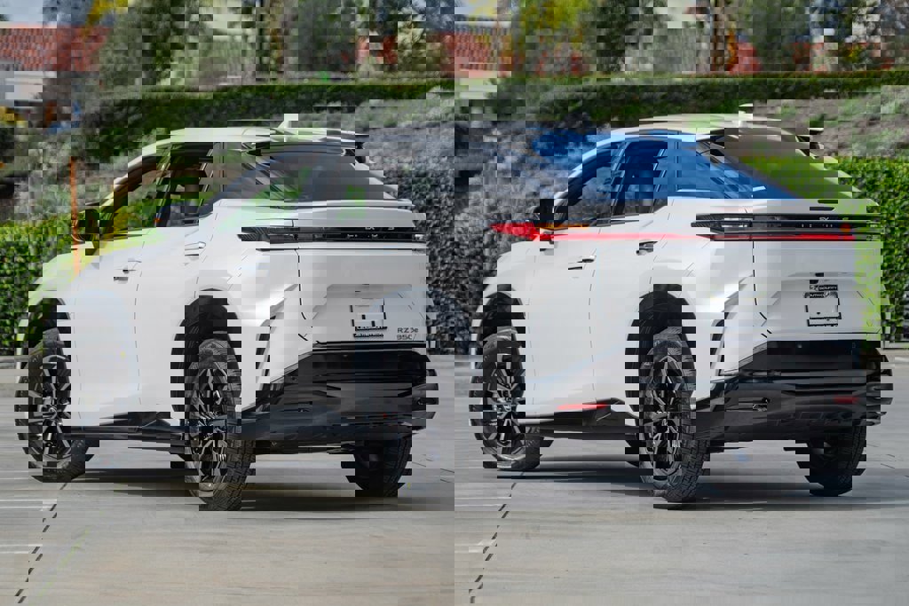 New 2026 Lexus RZ 450e 2WD image 2