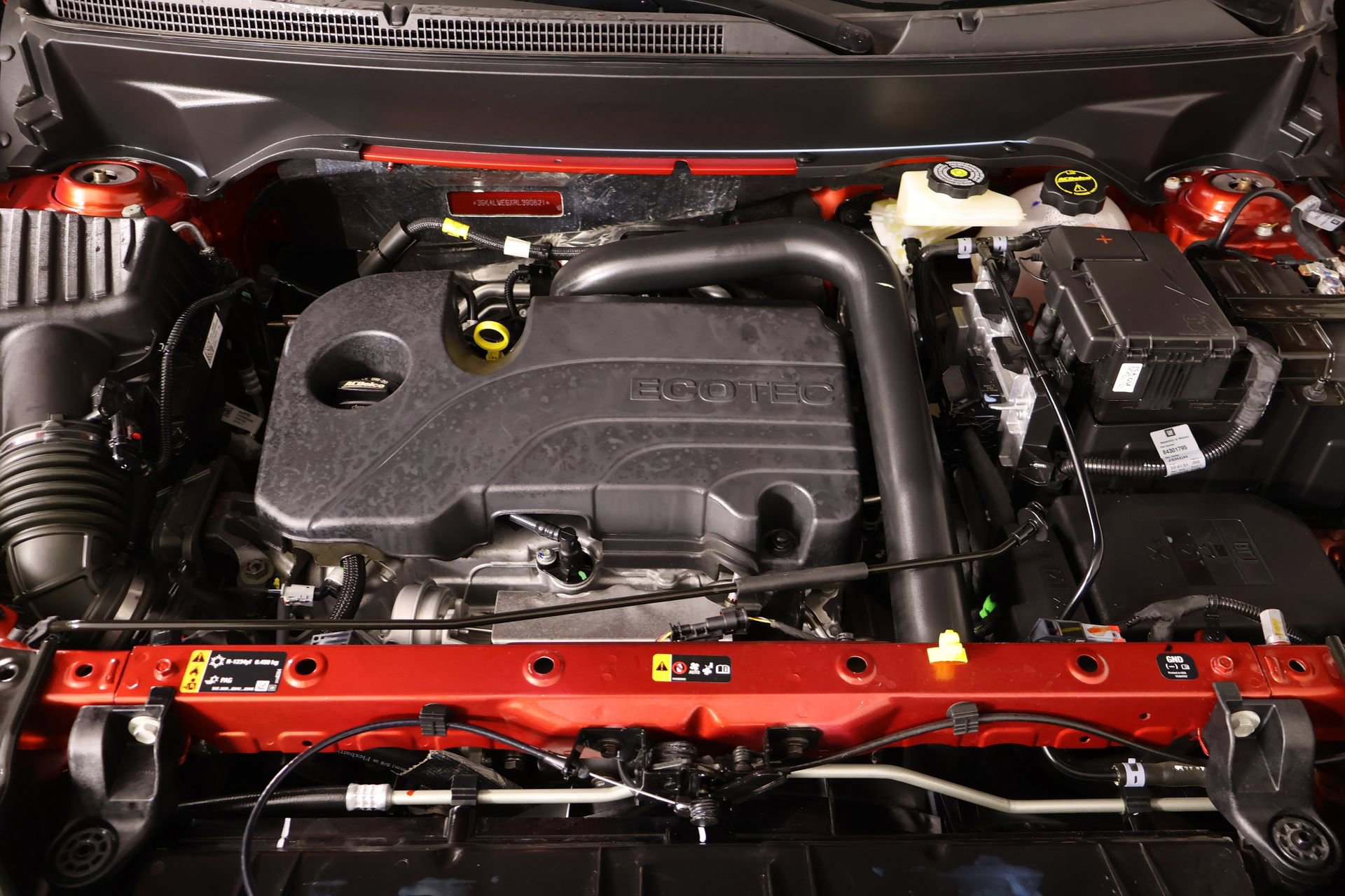 Used 2024 GMC Terrain SLE w/ Driver Convenience Package image 19