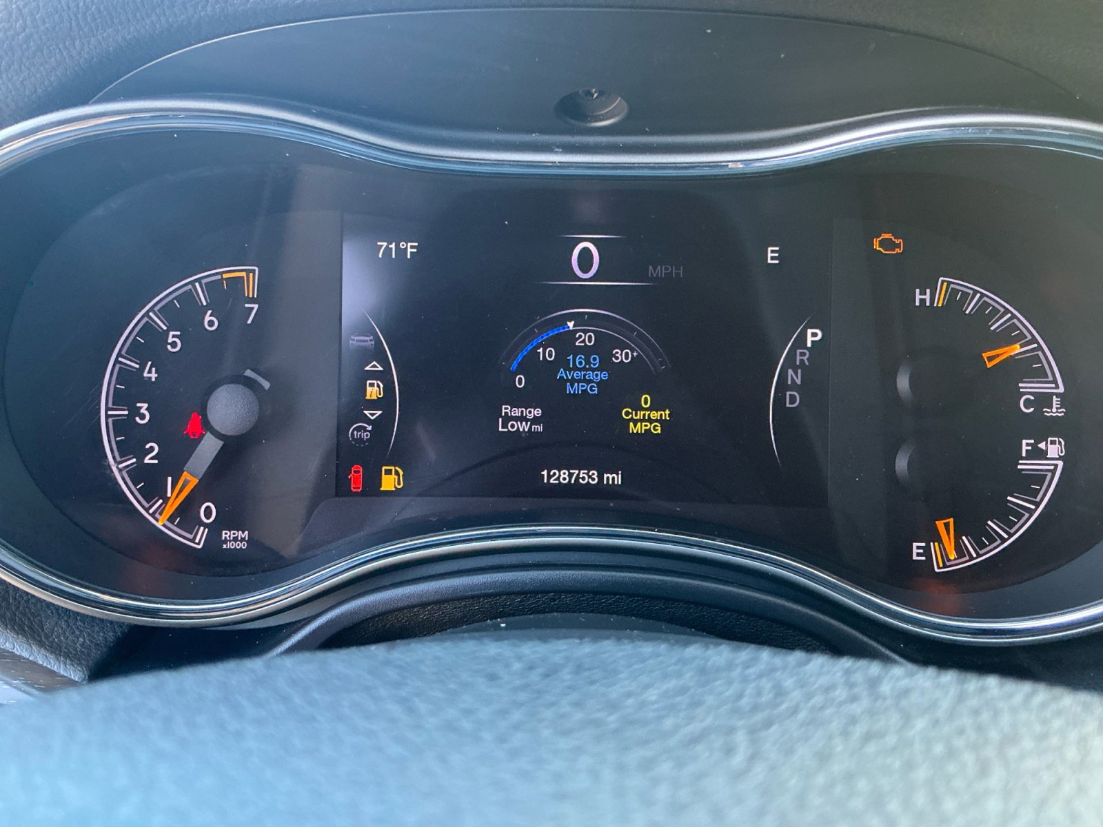 Used 2018 Jeep Grand Cherokee Limited w/ Luxury Group II image 10