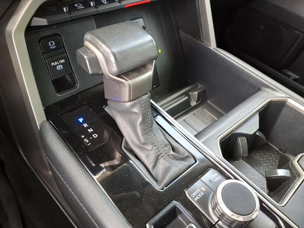 Used 2023 Toyota Tundra Limited AWD/4WD image 29