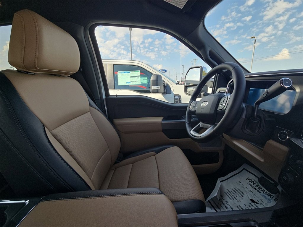 New 2026 Ford F250 Lariat image 10