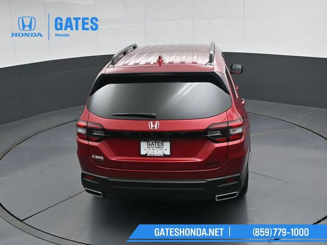 Certified 2025 Honda Pilot Sport image 43