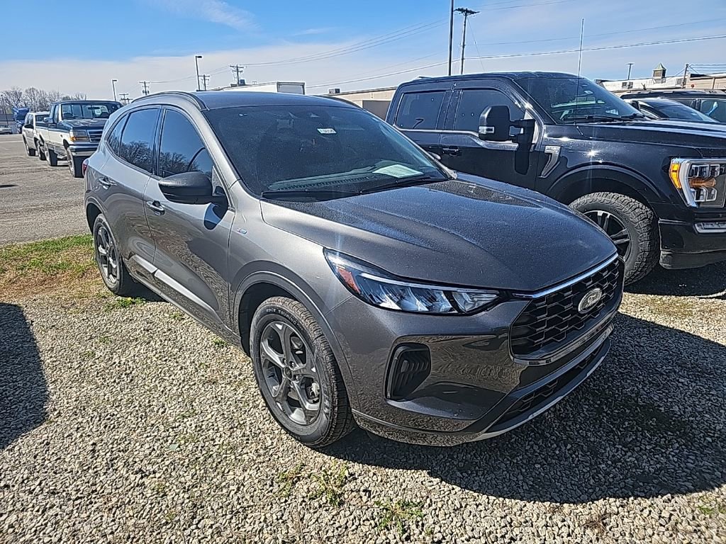 Used 2023 Ford Escape ST-Line w/ Tech Pack #1 image 6