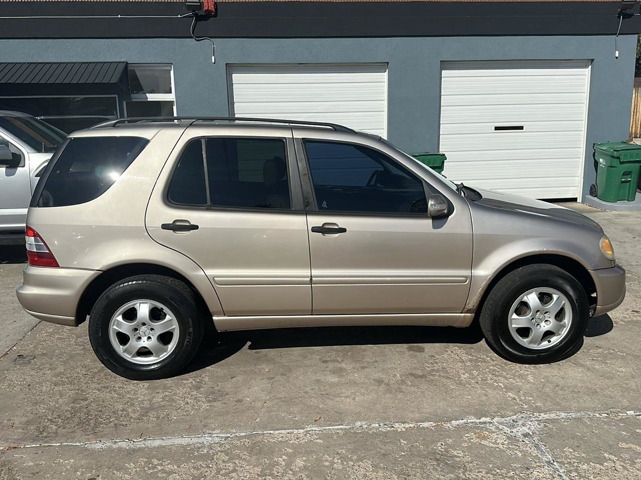 Used 2004 Mercedes-Benz ML 350 4MATIC image 4