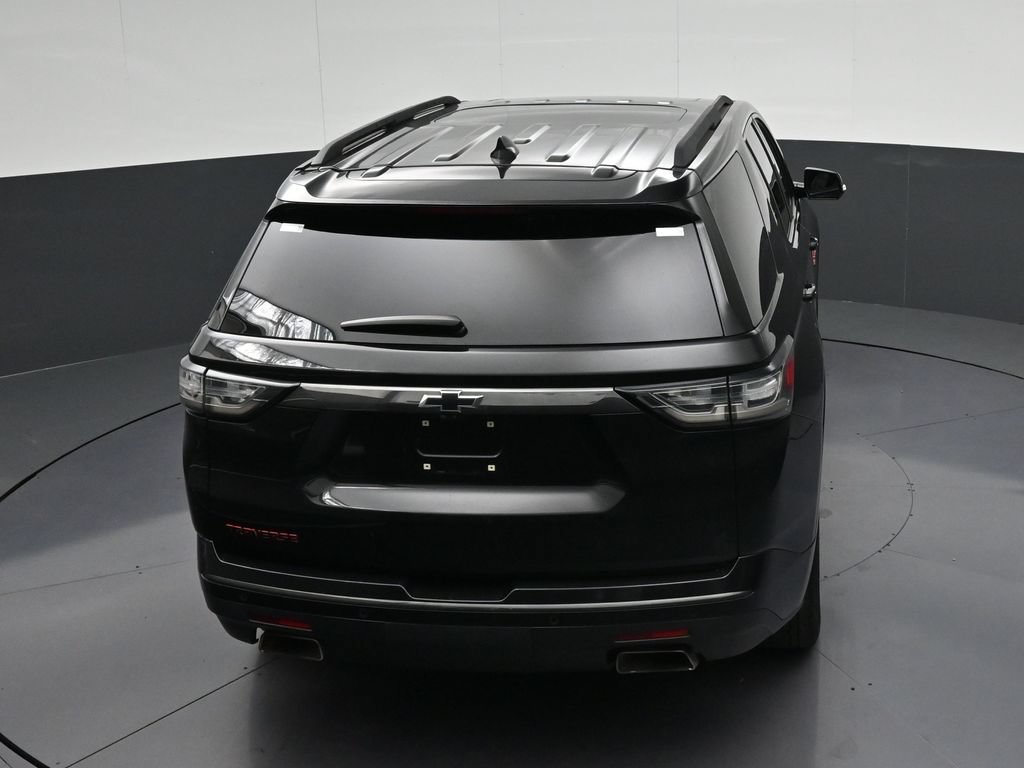Used 2020 Chevrolet Traverse Premier w/ Redline Edition FWD image 19