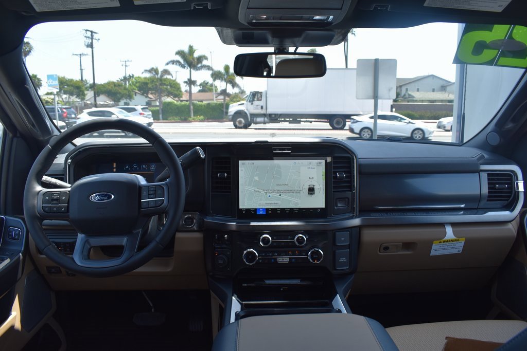 Used 2025 Ford F450 Lariat w/ FX4 Off-Road Package image 19