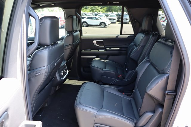 New 2025 Ford Expedition Max Platinum w/ Stealth Appearance Package image 13