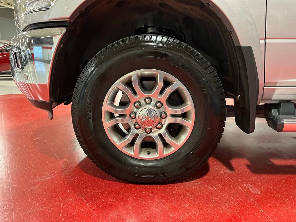 Used 2017 RAM 3500 Laramie image 10