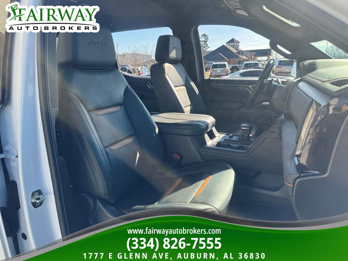 Used 2024 GMC Sierra 1500 AT4 w/ Technology Package image 11