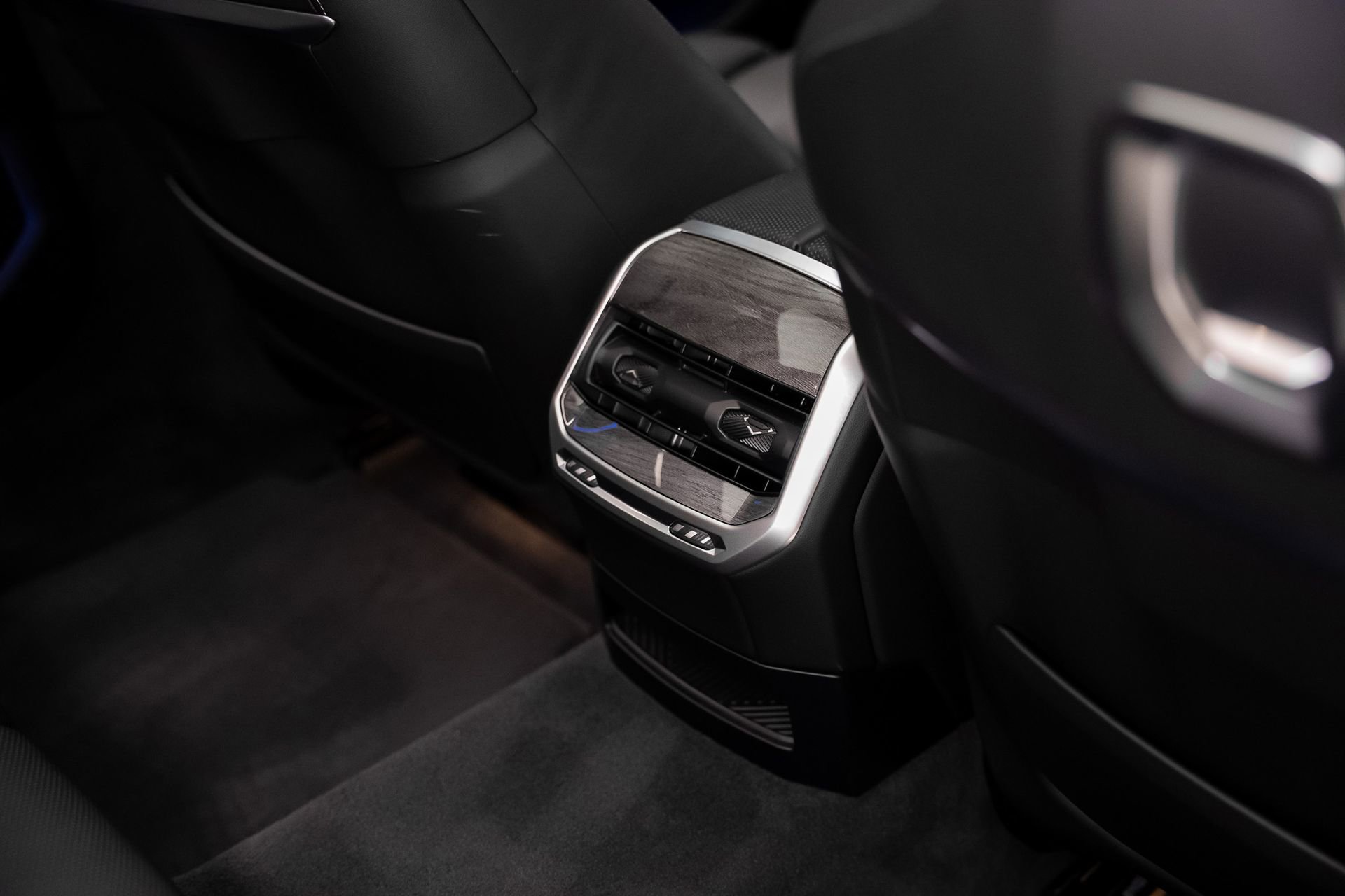 Used 2024 BMW i7 eDrive50 RWD image 70