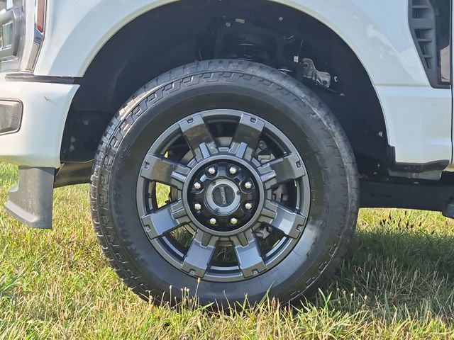 Used 2024 Ford F250 XL w/ STX Appearance Package AWD/4WD image 17