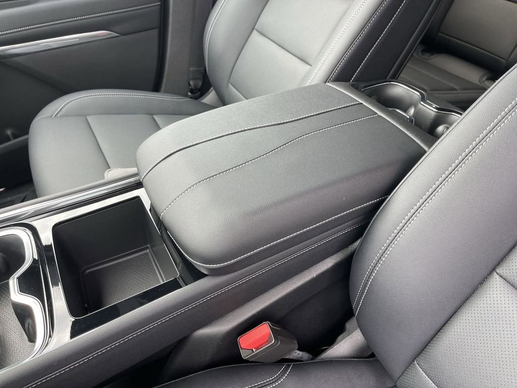 New 2026 Chevrolet Traverse LT w/ Sun and Wheel Package image 21