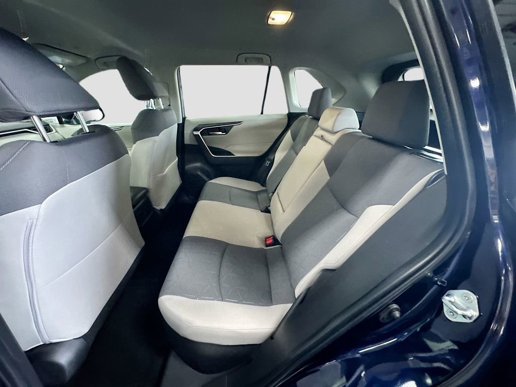 Used 2024 Toyota RAV4 XLE AWD/4WD image 24