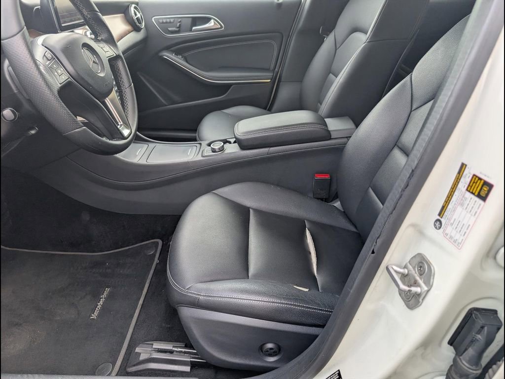 Used 2015 Mercedes-Benz GLA 250 4MATIC image 10