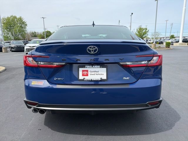 Used 2025 Toyota Camry SE FWD image 6