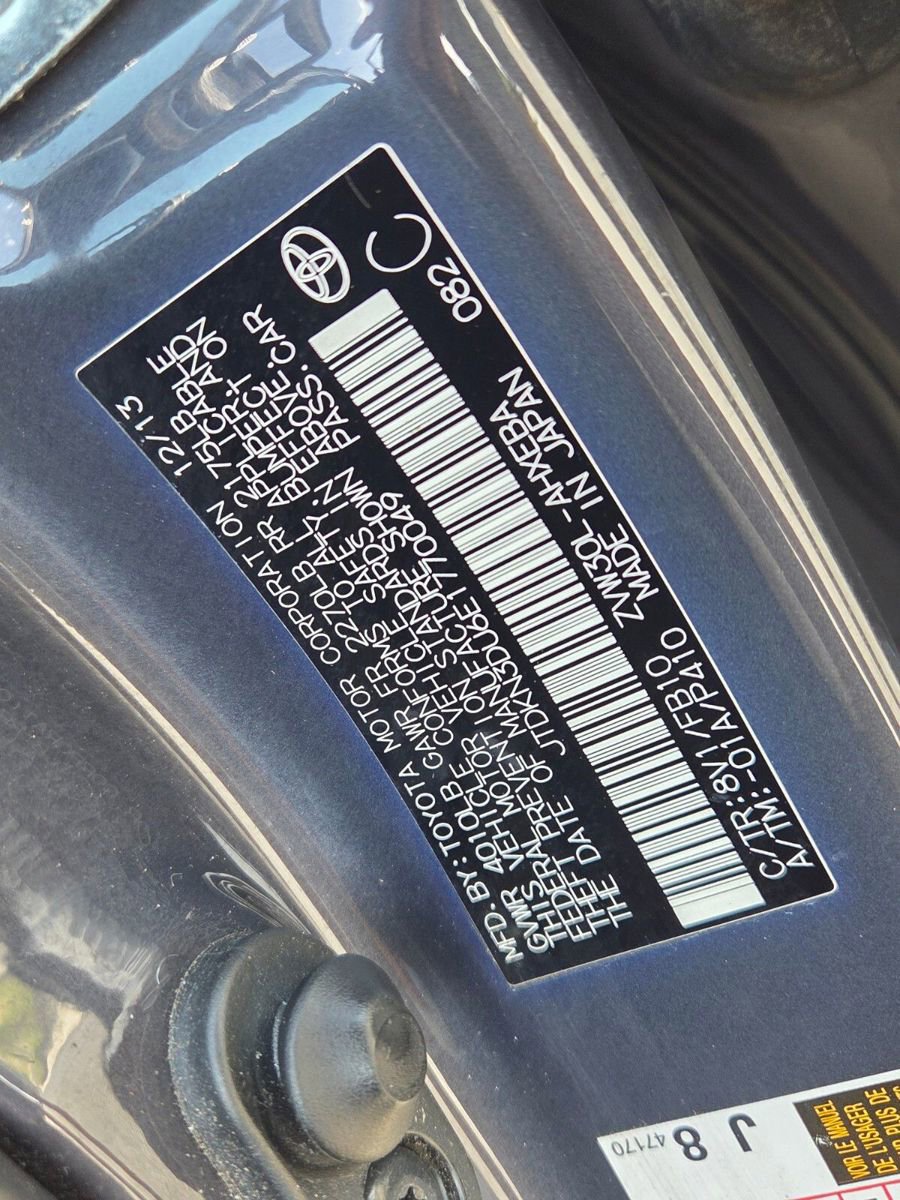 Used 2014 Toyota Prius Two image 19