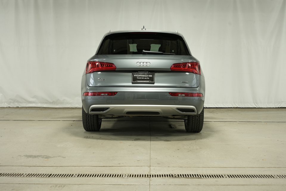 Used 2020 Audi Q5 2.0T Premium Plus w/ Premium Plus Package image 4