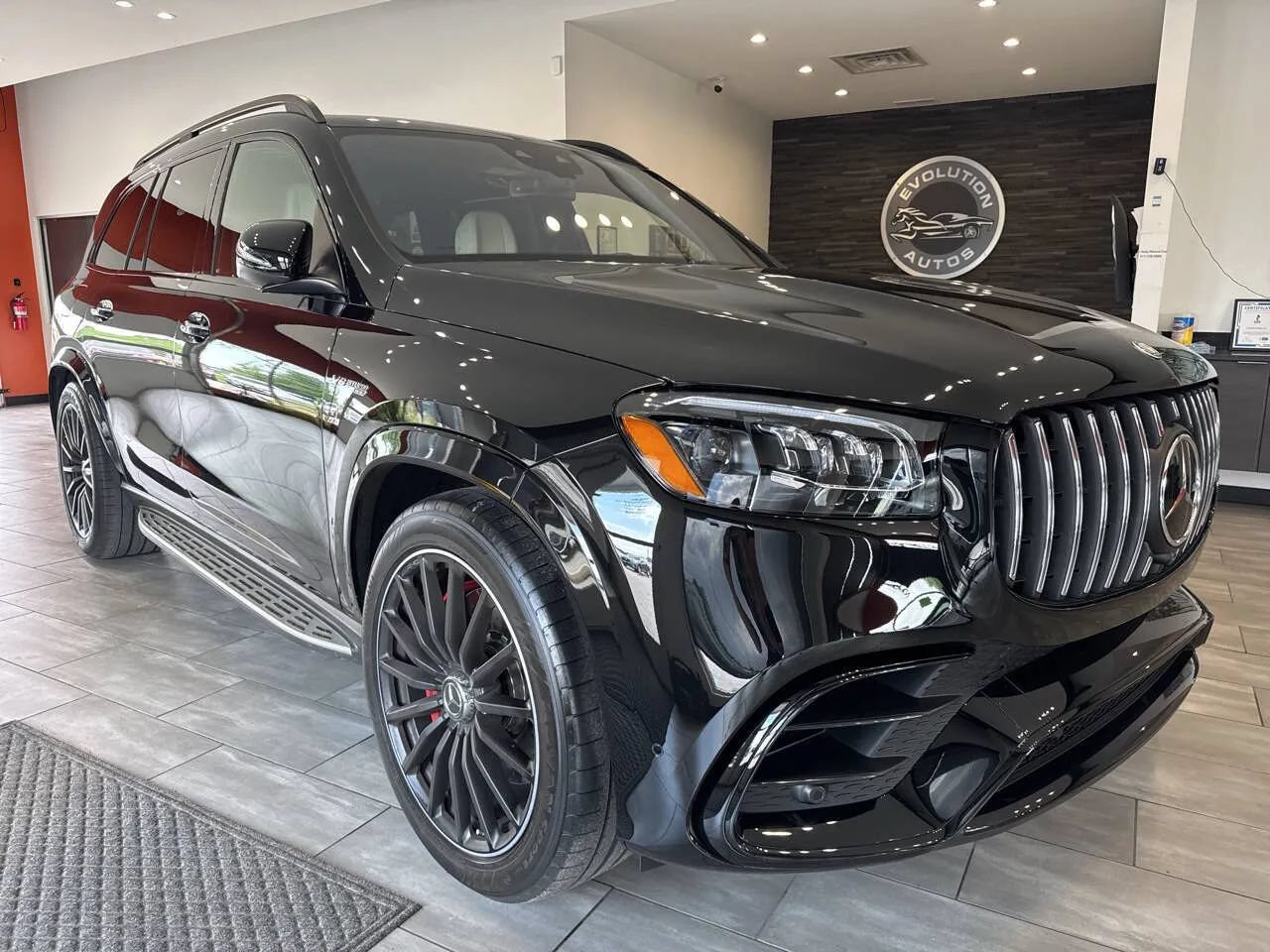 Used 2025 Mercedes-Benz GLS 63 AMG 4MATIC w/ Warmth & Comfort Package image 4