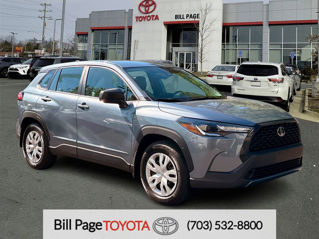 Used 2022 Toyota Corolla Cross L AWD/4WD image 1