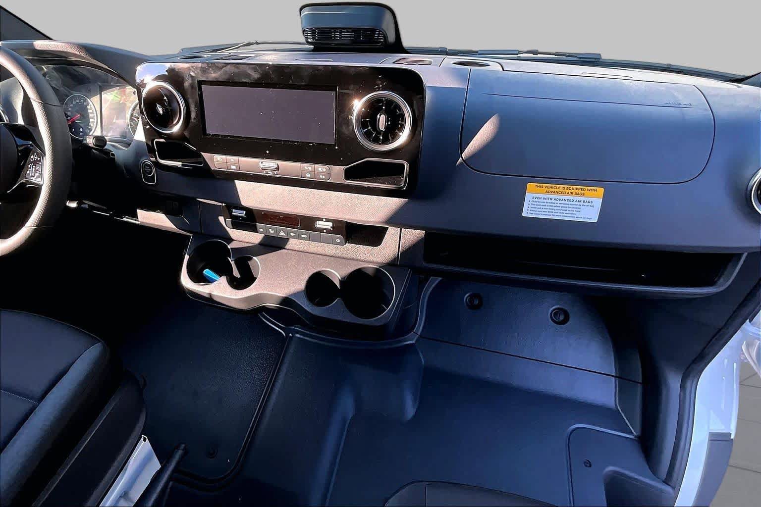 New 2026 Mercedes-Benz Sprinter 2500 image 7