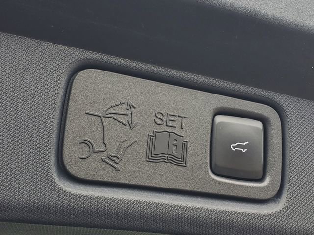 Used 2021 Ford Mustang Mach-E Select w/ Comfort/Appearance Package AWD/4WD image 31