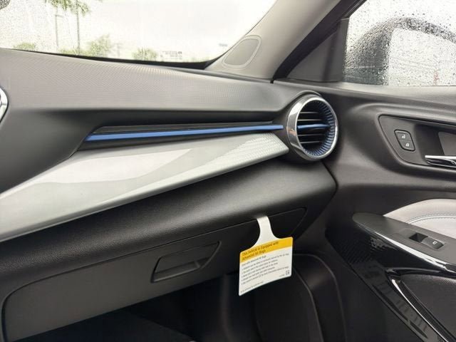 New 2026 Chevrolet Trax LT w/ Midnight Edition FWD image 24