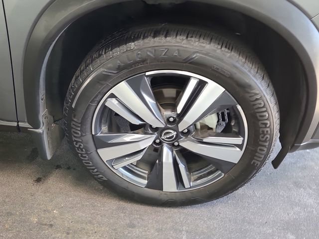 Used 2023 Nissan Rogue SL w/ SL Premium Package AWD/4WD image 14