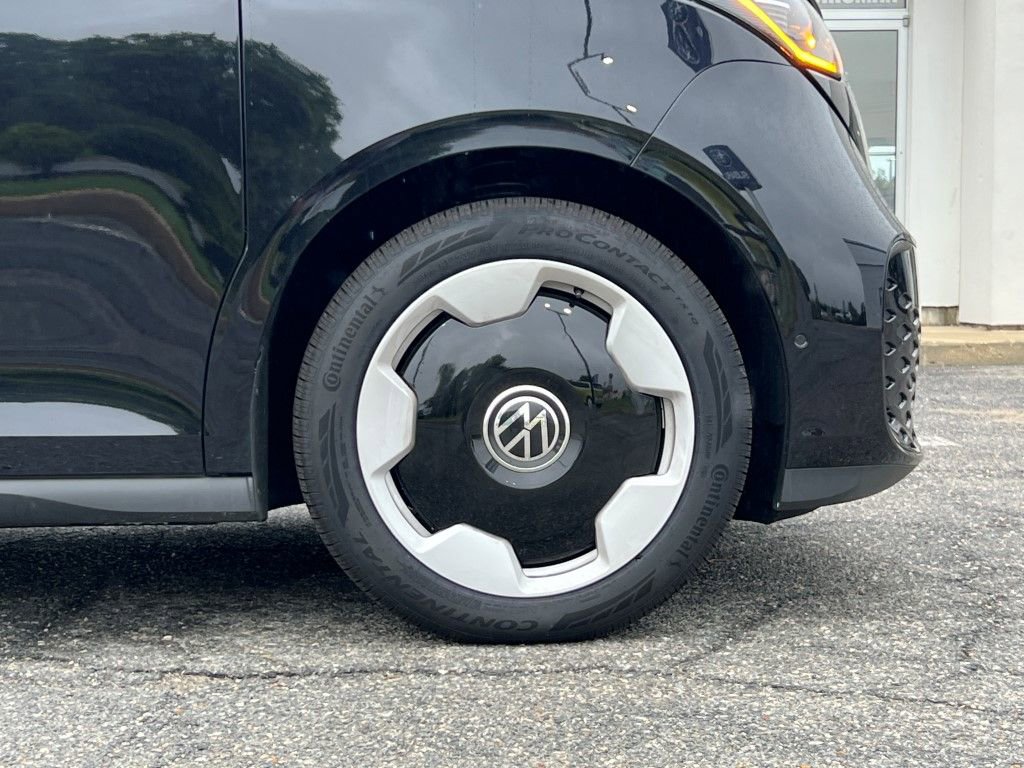 New 2025 Volkswagen ID. Buzz Pro S RWD image 6