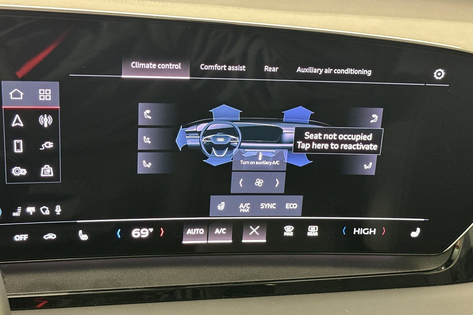 Used 2025 Audi Q6 e-tron Premium w/ Convenience Package image 20