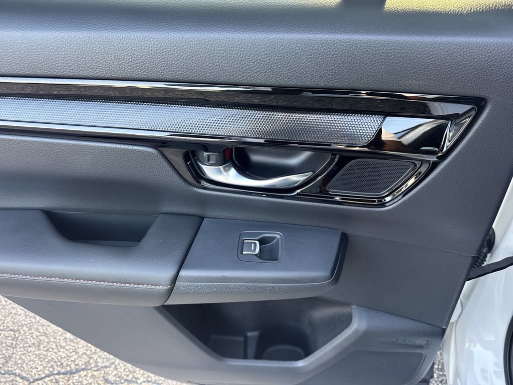 Used 2025 Honda CR-V Sport Touring image 20