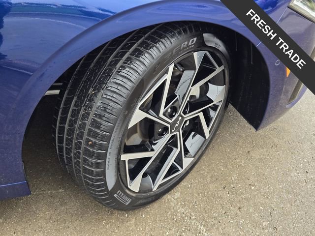 Used 2025 Kia K5 EX image 6