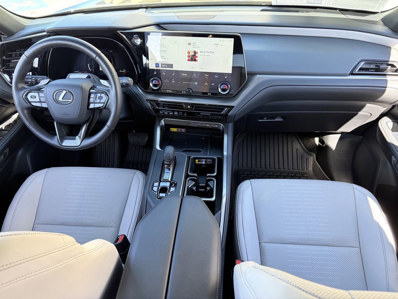 Used 2025 Lexus TX 350 AWD w/ Convenience Package image 15