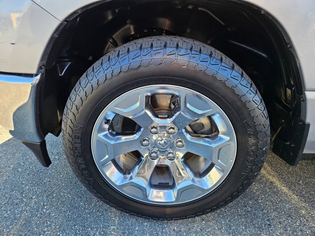 Used 2022 RAM 1500 Big Horn AWD/4WD image 9
