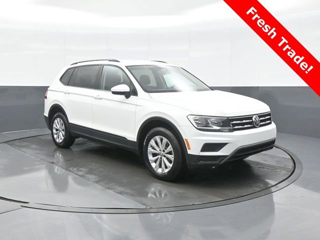 Used 2020 Volkswagen Tiguan S image 1