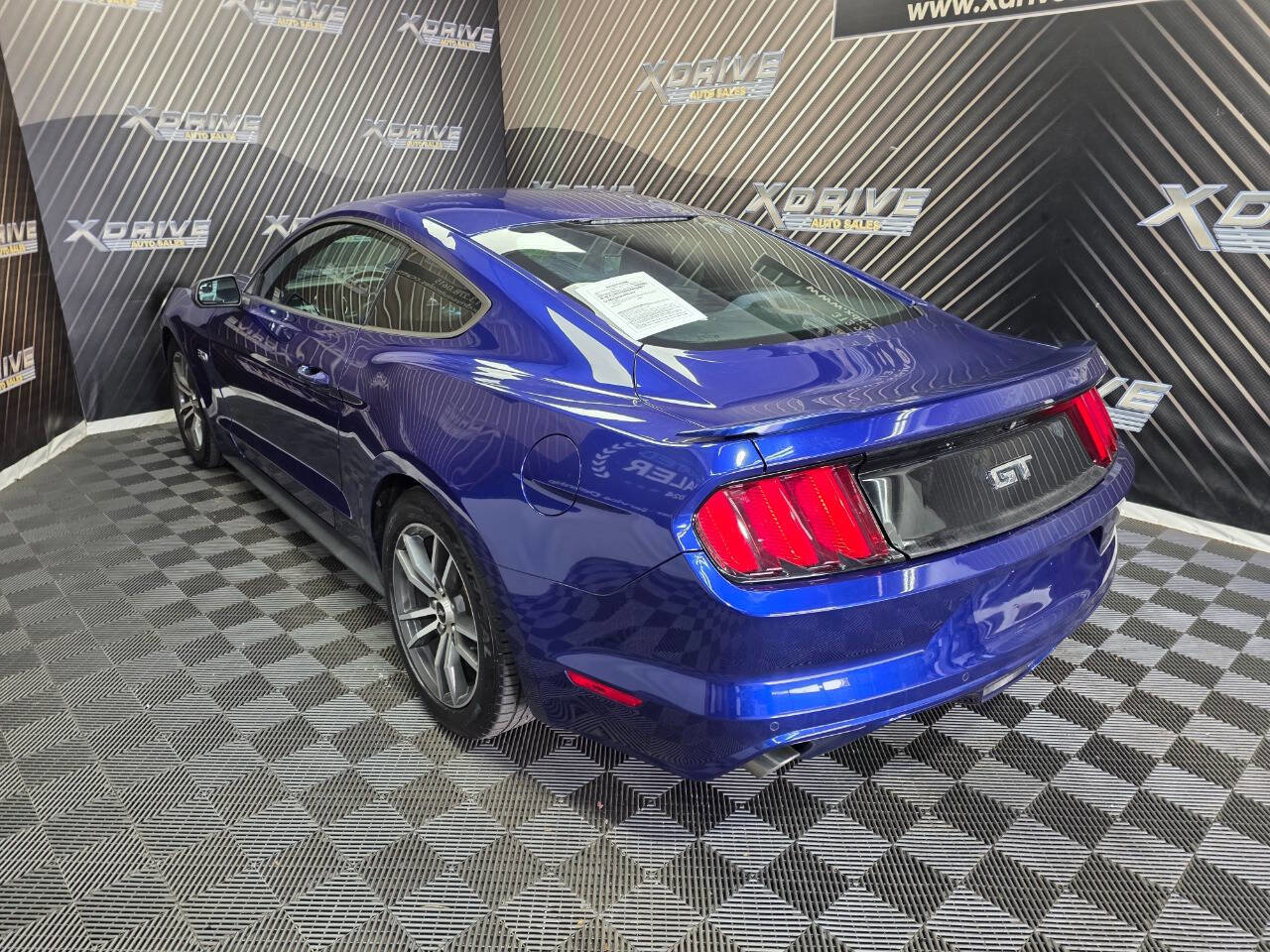 Used 2016 Ford Mustang GT image 9