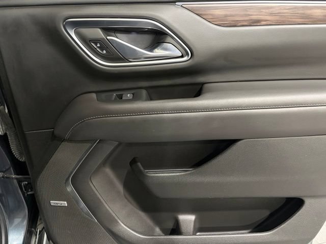 Used 2021 Chevrolet Suburban LT AWD/4WD image 12