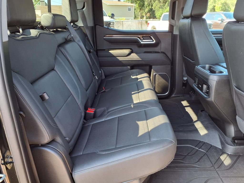 Used 2023 Chevrolet Silverado 1500 RST w/ True North Edition Plus AWD/4WD image 16