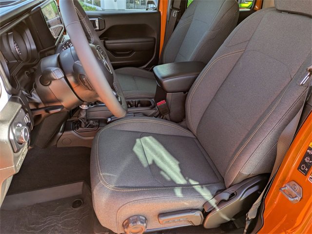 Certified 2025 Jeep Wrangler Willys image 11