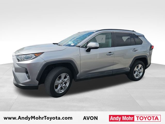 Used 2021 Toyota RAV4 XLE w/ Convenience Package image 4