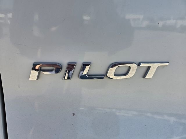 Used 2017 Honda Pilot Elite image 15