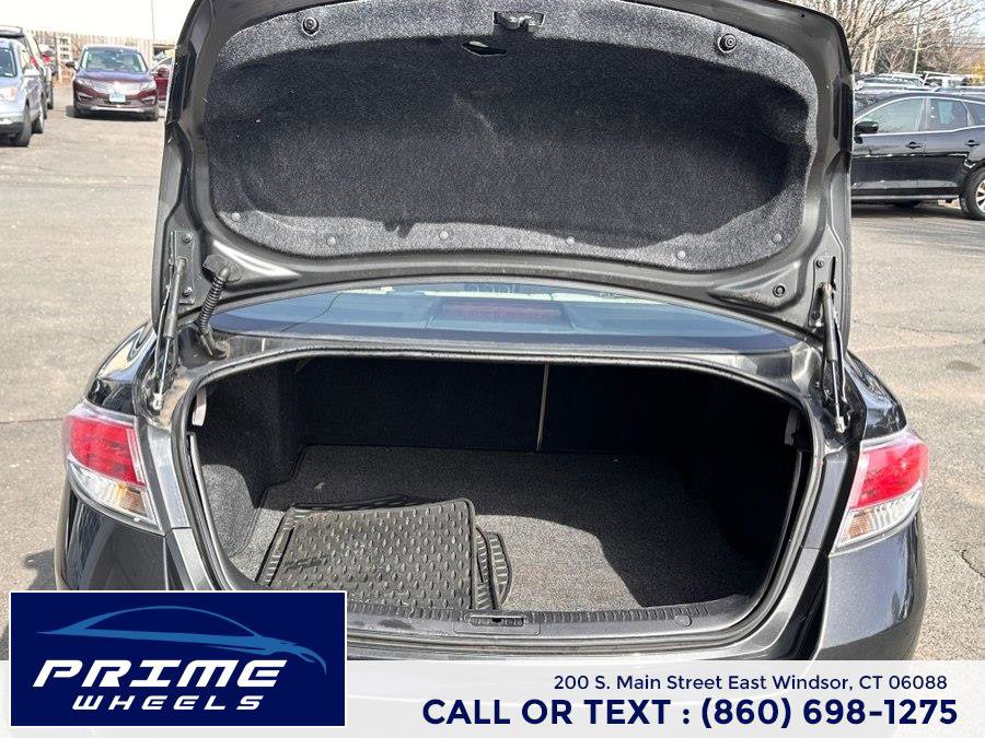 Used 2012 MAZDA MAZDA6 i Touring image 10