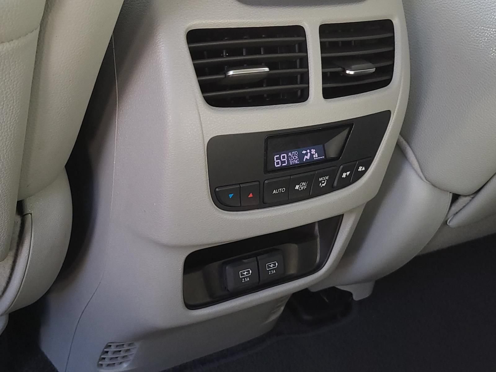 Used 2018 Acura MDX FWD w/ Technology Package image 13