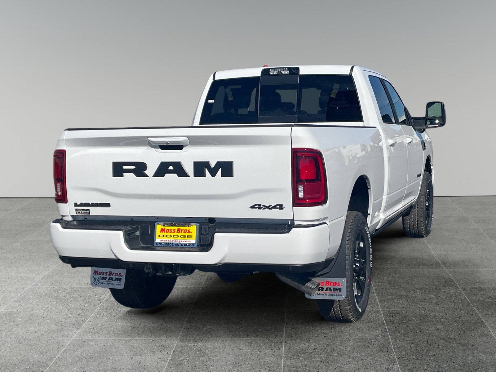 New 2026 RAM 2500 Laramie AWD/4WD image 5