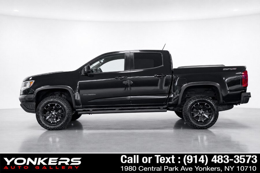 Used 2019 Chevrolet Colorado ZR2 w/ ZR2 Midnight Special Edition AWD/4WD image 11