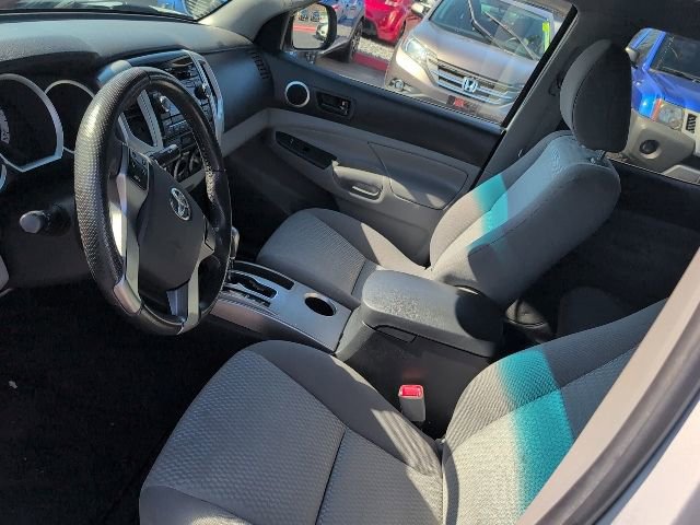 Used 2012 Toyota Tacoma 4x4 Double Cab w/ SR5 Pkg image 13